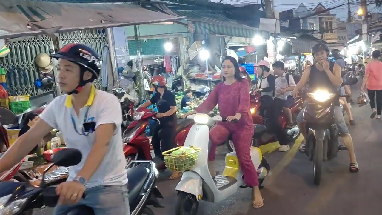 Chợ tự phát hiệp thành buổi chiều quận 12 đông kín đường! 1 Maxresdefault 81