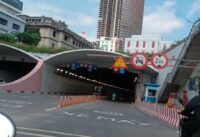 Lái xe qua đường hầm thủ thiêm giữa lòng sài gòn